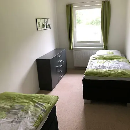 شقة Modernes In Ruhiger Lage, 70qm, 4 Personen