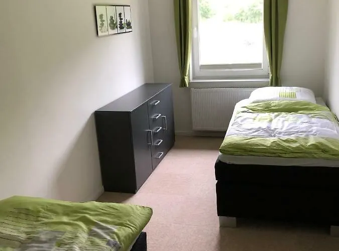 شقة Modernes In Ruhiger Lage, 70qm, 4 Personen