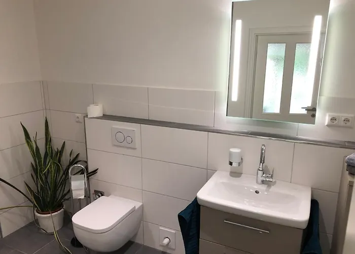 شقة Modernes In Ruhiger Lage, 70qm, 4 Personen